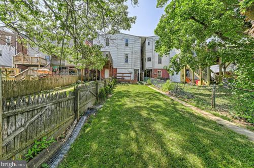 107 Gay St, Red Lion PA  17356-1114 exterior