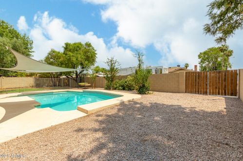 597 Jasper Dr, Chandler AZ 85226-1124 exterior