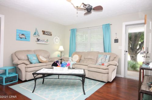 2004 Greenbriar Blvd, Lynn Haven, FL 32444-4608