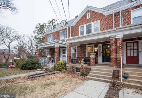 1326 Taylor St, Washington, DC 20011-5508