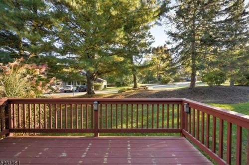 903 Alysia Ct, Dover NJ 07803-3056 exterior