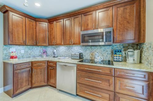 16621 Gulf Blvd, Saint Petersburg, FL 33708