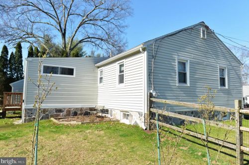 1805 Line St, Lansdale PA 19446-1632 exterior