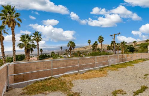 9805 Verbena Dr, Desert Hot Springs CA  92240-1908 exterior