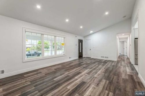 436 Ruckman Rd, Closter NJ  07624-2326 exterior