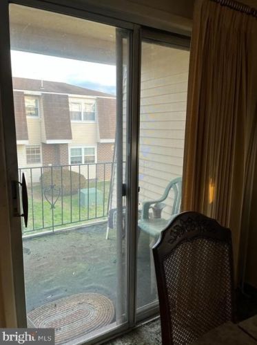 7 Florence Tollgate Pl, Florence NJ  08518-3007 exterior