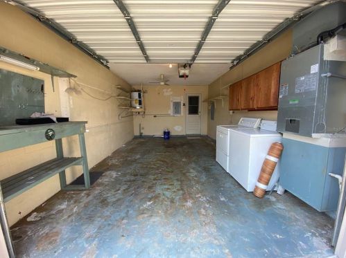 6855 Versailles, Pinellas Park FL  33781-1114 exterior