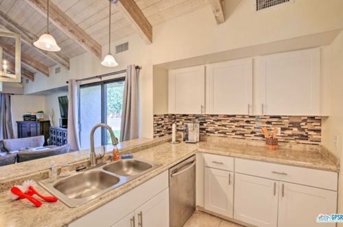 434 Sunningdale Dr, Rancho Mirage CA  92270-1479 exterior