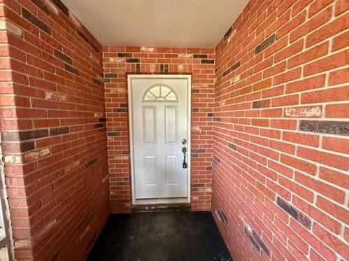 22 Cedar Dr, Davenport, FL 33837-9783