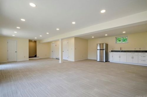 1394 Route 292, Whaley Lake NY  12531-5501 exterior