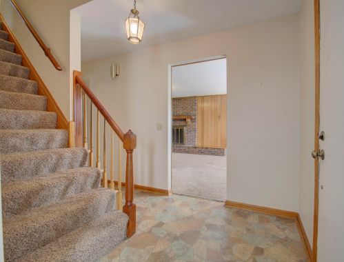 915 Mary St, Covington, KY 41017-1119