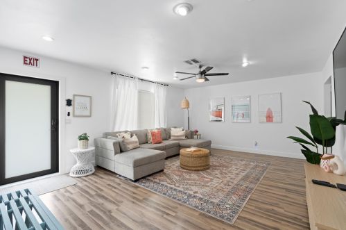 1831 56 Ave, Hollywood FL exterior