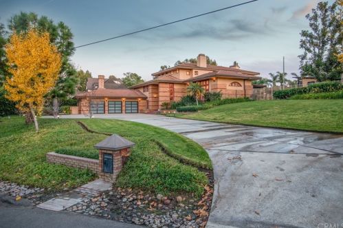19252 Mesa Dr, Orange, CA 92861-2311
