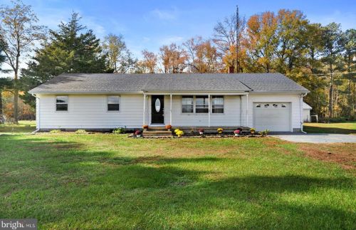 12850 Adamsville Rd, Farmington, DE 19950-4266