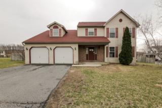 234 Pond View Dr, Moselem, PA 19526-8382