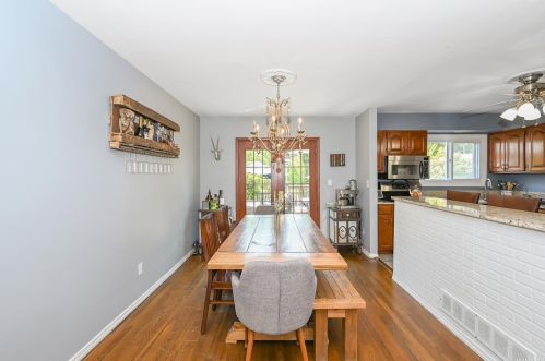 772 Pat Dr, West Islip NY  11795-3537 exterior