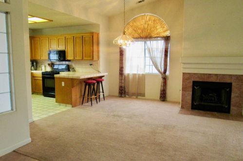 766 Amelia Ct, Los Banos CA 93635-2623 exterior