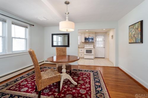 162 Prigmore St, East Brunswick NJ  08816-3176 exterior