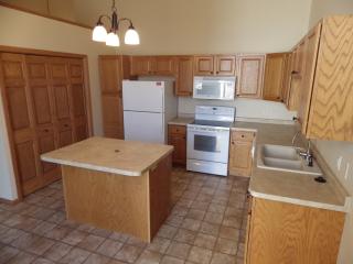 1944 27th St, Saint Cloud MN  56304-8565 exterior