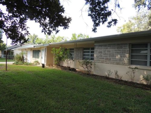 2530 Palm Ave, Mims, FL 32754-2702