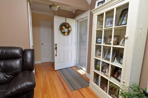 181 French St, Bristol CT  06010-5554 exterior