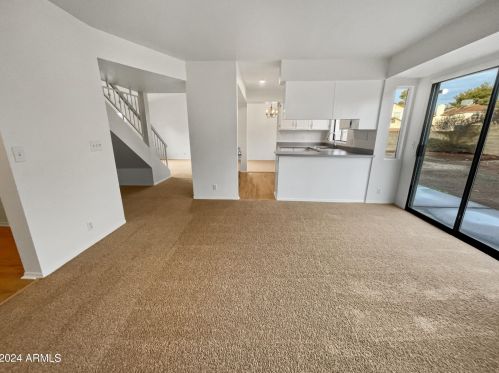 3930 Misty Willow Ln, Glendale AZ  85310-4030 exterior