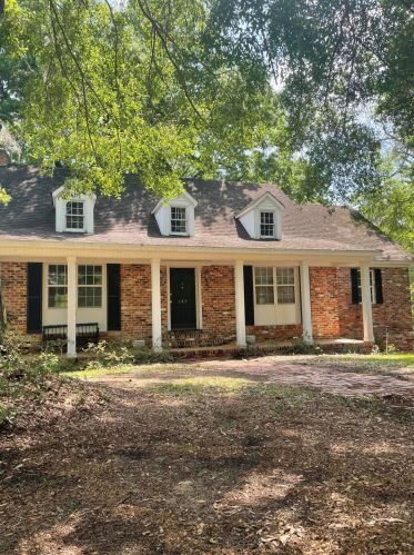 149 Nathan Rd, Kingstree, SC 29556-4941