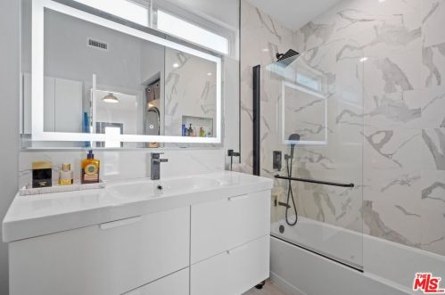 4552 Ethel Ave, North Hollywood CA  91605-4703 exterior