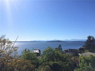 3712 59th Ave, Seattle, WA 98116-3022