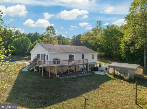 1114 Johnstown Rd, Edinburg VA  22824-2639 exterior