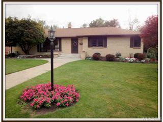 165 Cadman Dr, Buffalo, NY 14221-6963