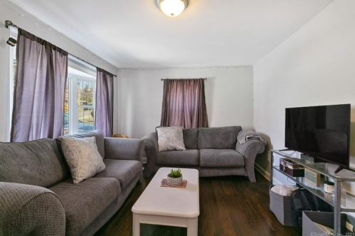 165 Birmingham St, Bridgeport CT  06606-3511 exterior