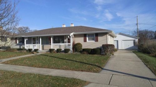 5919 43 Ave, Kenosha WI  53142-5304 exterior