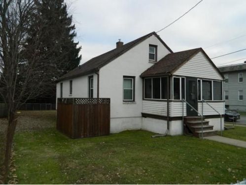 23 Tompkins St, Binghamton, NY 13903-2211