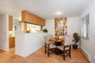 2000 Ascot Pkwy, Vallejo CA  94591-7009 exterior