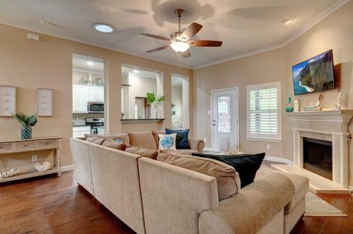 9512 Havenway Dr, Argyle, TX 76226-4237
