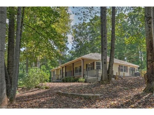 35 Tony Candler Ct, Biltmore Lake NC  28715-8246 exterior