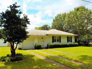 201 Booth Ave, Cantonment, FL 32533-1201