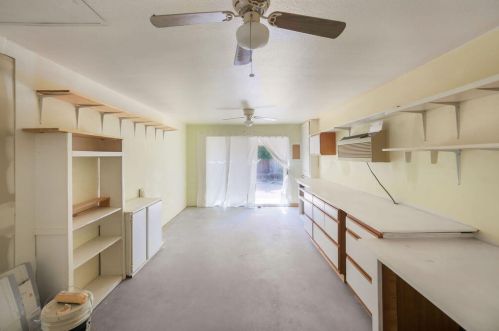 38411 Vista Dr, Cathedral City CA  92234-2144 exterior