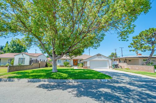 2318 Clydewood Ave, West Covina, CA 91790-1917