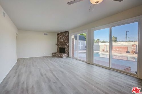 9112 Marchand Ave, Garden Grove CA  92841-2035 exterior