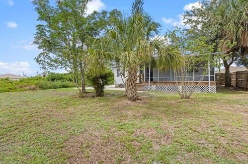 3511 41 St, Lehigh Acres FL 33976-4217 exterior