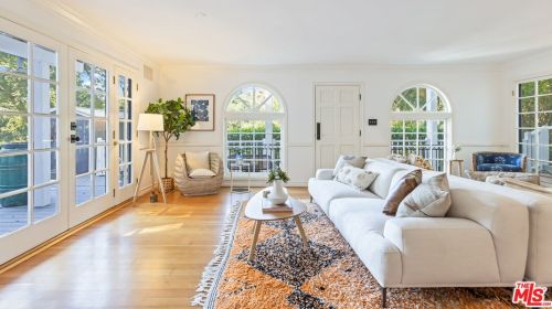 1125 Old Topanga Canyon Rd, Topanga CA  90290-3825 exterior