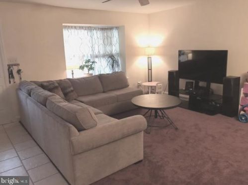 1210 Windmill Cir, Norristown, PA 19403-5153