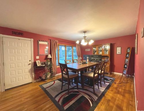 76 Half Hollow Rd, Deer Park, NY 11729-4214
