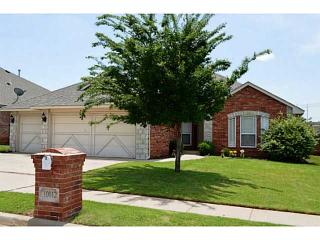 10012 137th St, Yukon, OK 73099-8228