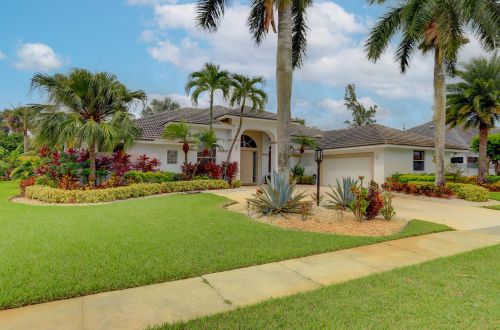 10526 Stonebridge Blvd, Boca Raton, FL 33498-6451