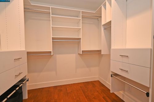 122 El Toyonal, Orinda CA  94563-2133 exterior