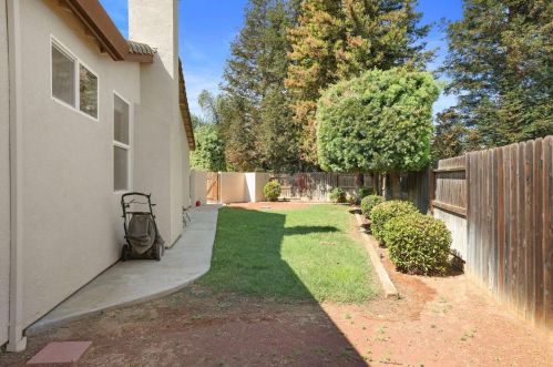 131 Hackney St, Grayson CA  95363-8817 exterior