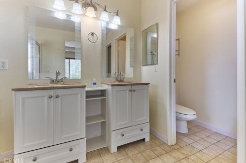 122 Quartz Ln, Perris CA  92570-7268 exterior